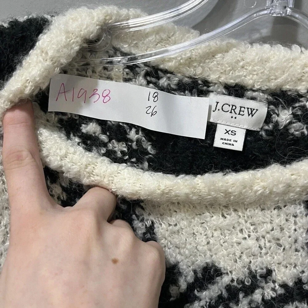 J. Crew Womens Ivory Black Pullover Sweater XS Buffalo Plaid Alpaca Chunky Check